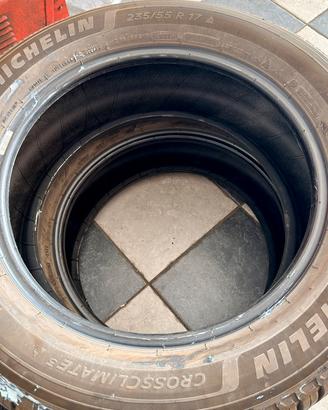 Gomme Michelin 235/55/17 99v