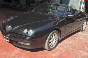 Alfa Romeo Spider gtv