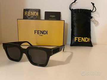 Fendi Fendigraphy modello FE40078I 01A