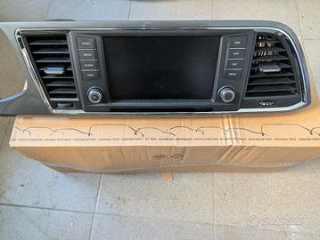 Monitor 8 pollici Seat Ateca più cornice