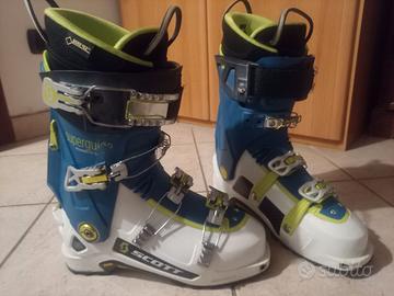 scarpone scialpinismo scott superguide carbon