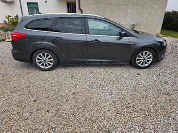 Ford Focus 1.5 tdi Titanium