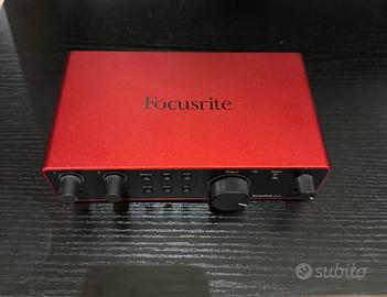 Focusrite Scarlett 2i2 (4th Gen)