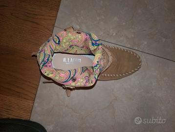 Scarponcini donna il laccio