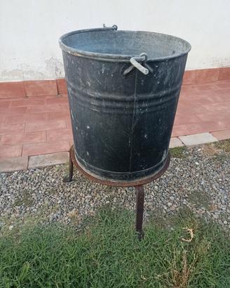 carderone per bolirre conserve con treppiede 