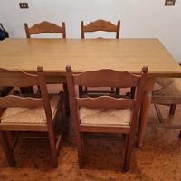 tavolo e 6 sedie 