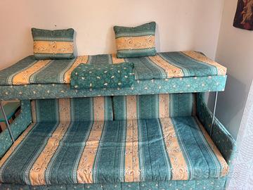 Divano letto triplo a castello tre posti