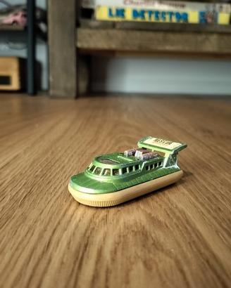 Modellino vintage Matchbox Hovercraft 