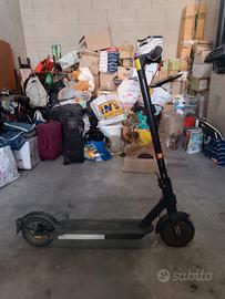 Monopattino elettrico Xiaomi pro 2