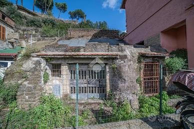 DEPOSITO A SACROFANO