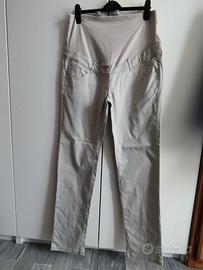 Pantaloni premaman