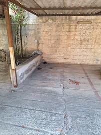 Posto coperto per auto/moto