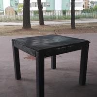 8 tavoli da esterno 