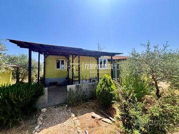 Terreno Con Casetta Li punti