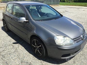 Ricambi Volkswagen Golf 5 1.6 Benzina 2006