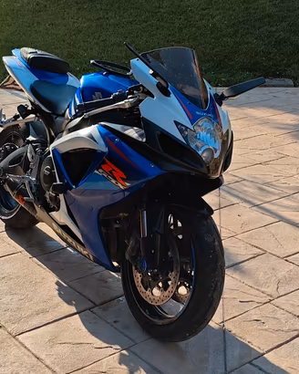 Suzuki GSX-R 750 K7