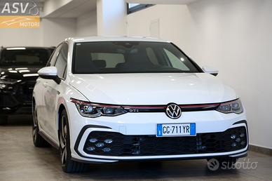 Volkswagen Golf GTI 2.0 TSI DSG