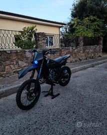 wr 125 2011
