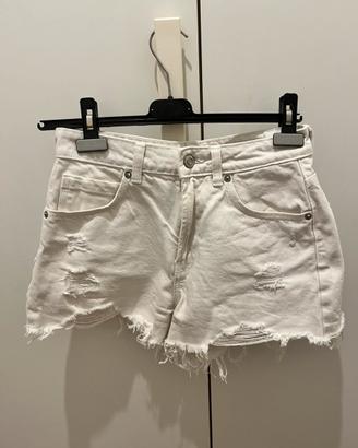pantaloni