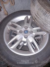 4 gomme 4 cerchi fiat qubo e punto