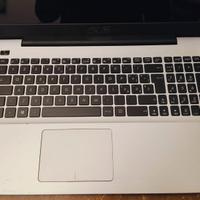 Computer portatile ASUS F555L  12GB RAM 128 GB SSD