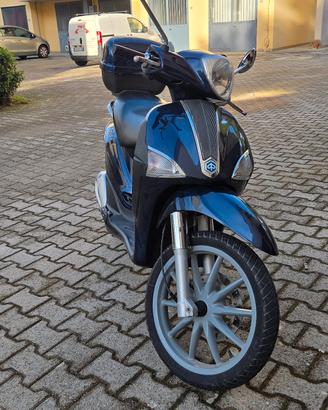 piaggio liberty 150 -  2009