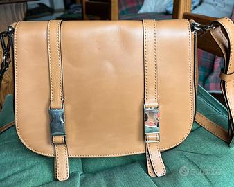 Borsa a tracolla in pelle -Gianni Chiarini