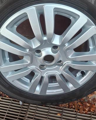 Bellissime ruote Fiat Punto 185 65 15 invernali
