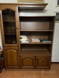 Libreria e credenza