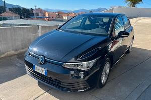 Volkswagen Golf 1.0 eTSI EVO DSG Life