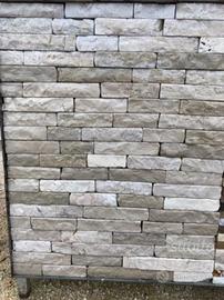 Listellini lavorati trattati di pietra naturale