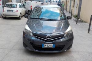 Toyota Yaris 1.3 bz 5 porte  euro 5-2011