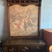 Cassapanca e appendiabiti