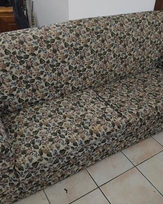 Divano letto usato