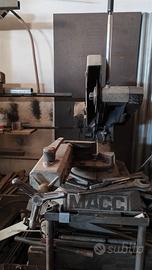 Troncatrice per ferro 380V