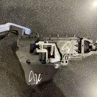 SUPPORTO MANIGLIA ESTERNA POS. SX. MERCEDES CLASSE