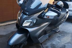Suzuki burgman 650 executive ads