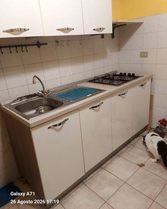 cucina componibile bianca 