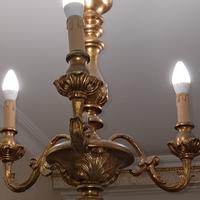 Lampadari in legno