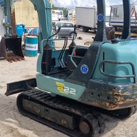 Escavatore yanmar b22