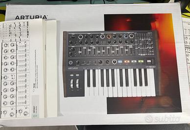 Arturia MiniBrute 2 legno Sintetizzatore ok scambi