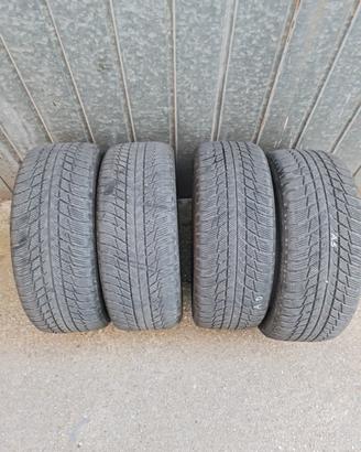 pneumatici invernali Bridgeston