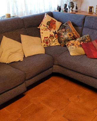 Divano angolare by Divani & Divani by Natuzzi