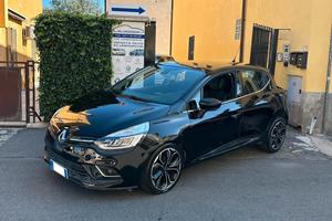 Renault Clio 0.9 BENZINA CON SOLI KM 49.000 Unicop