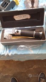 Refractometer
