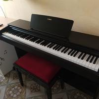 Pianoforte Yamaha ARIUS YPD-143