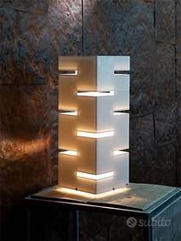 Vesta - lampada da tavolo quadra