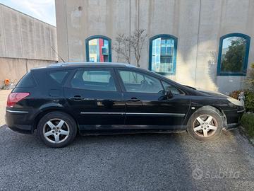 PEUGEOT 407