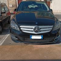 Mercedes Classe B • 2014 (metano)