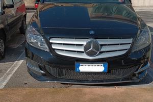 Mercedes Classe B • 2014 (metano)
